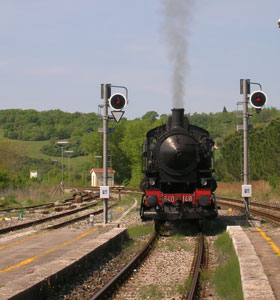 morguefile-tuscanytrain